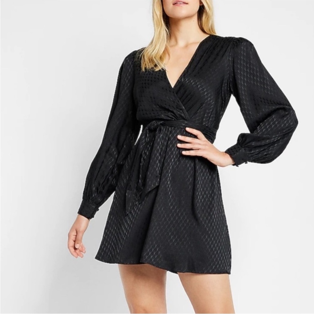 Express Satin Jacquard Long Sleeve Mini Dress Size Medium Faux Wrap Black Dress